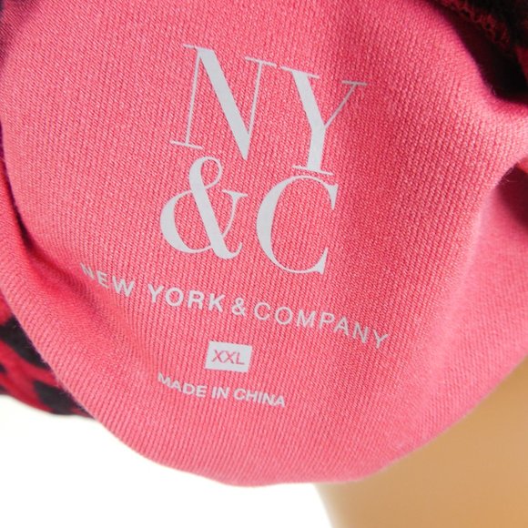 NEW YORK & CO Plus Size Top 2XL Red Animal Sleeveless Blouse Stretch Velvet - Picture 8 of 9